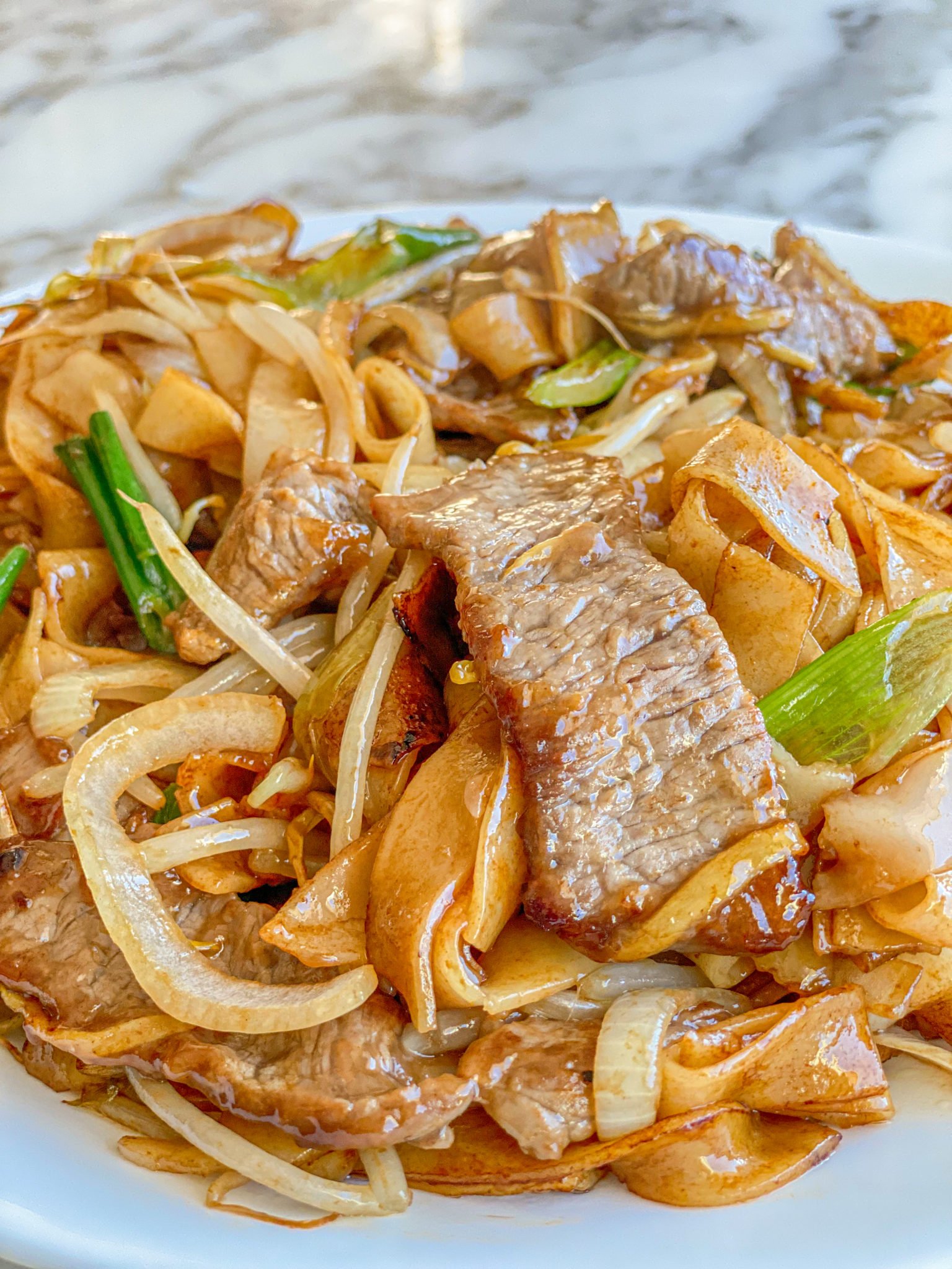 Beef Chow Fun Stir Fried Rice Noodles Cook With Dana